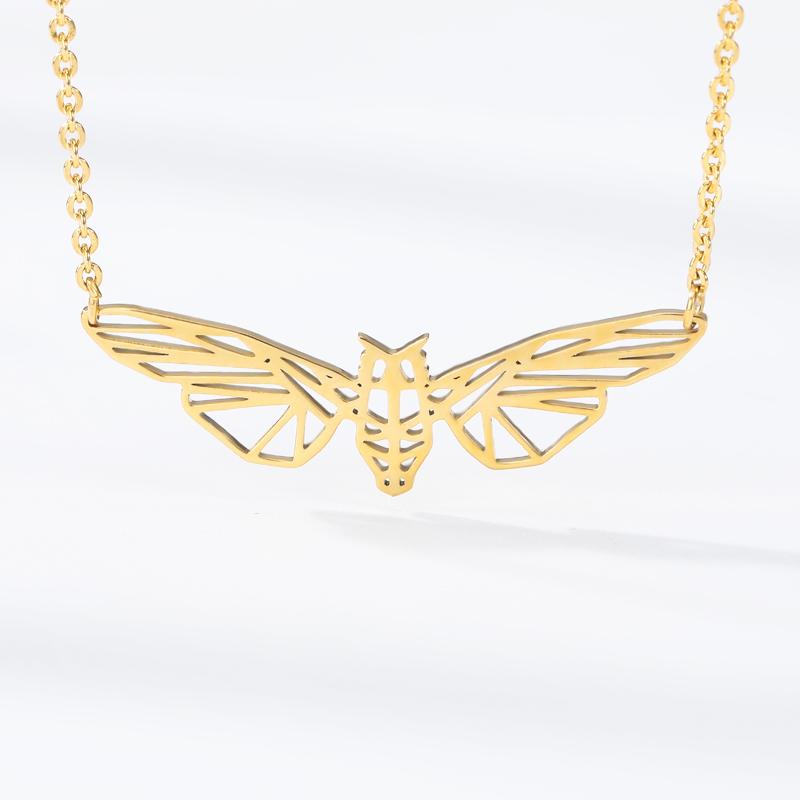 Lover's Hollow Butterfly Pendant Necklace Stainless Steel Necklace For Women Man Gold And Silver Color Engagement Jewelry Gifts
Lover's Hollow Butterfly Pendant Necklace Stainless Steel Necklace For Women Man Gold And Silver Color Engagement Jewelry Gifts