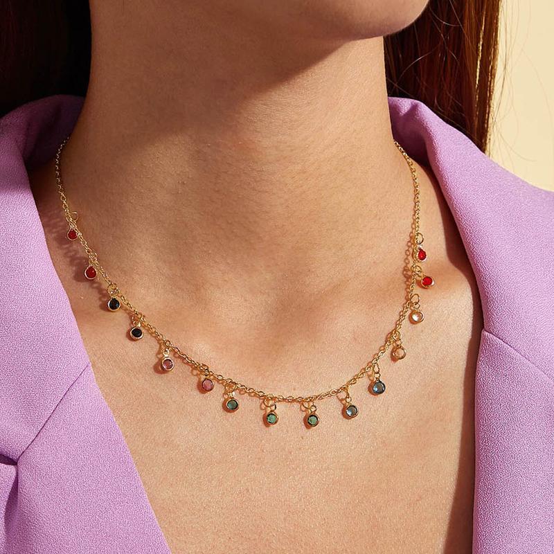 Vintage Colorful Small Crystal Pendent Necklace for Women Bohemian Gold Metal Clavicle Chain Charming Jewelry Gift 8877
Vintage Colorful Small Crystal Pendent Necklace for Women Bohemian Gold Metal Clavicle Chain Charming Jewelry Gift 8877