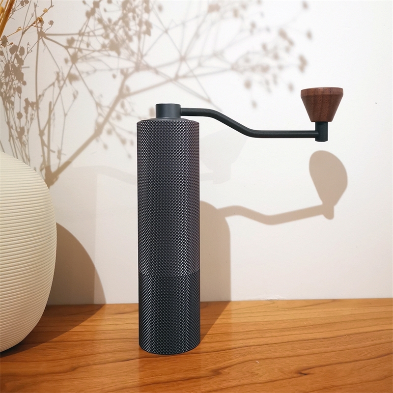 TIMEMORE slim coffee grinder with adjustable setting conical burr manual grinder hand mill grinder fit for pour over espresso T200523
TIMEMORE slim coffee grinder with adjustable setting conical burr manual grinder hand mill grinder fit for pour over espresso T200523