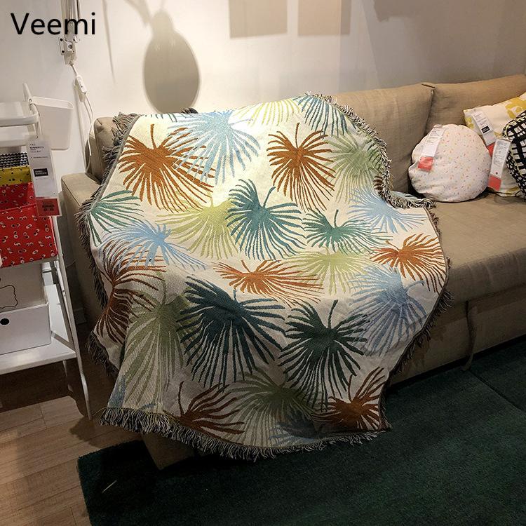 Modern forest deer pattern sofa blanket geometric tropical needles high quality Christmas gift decorations for home sofa cover
Modern forest deer pattern sofa blanket geometric tropical needles high quality Christmas gift decorations for home sofa cover