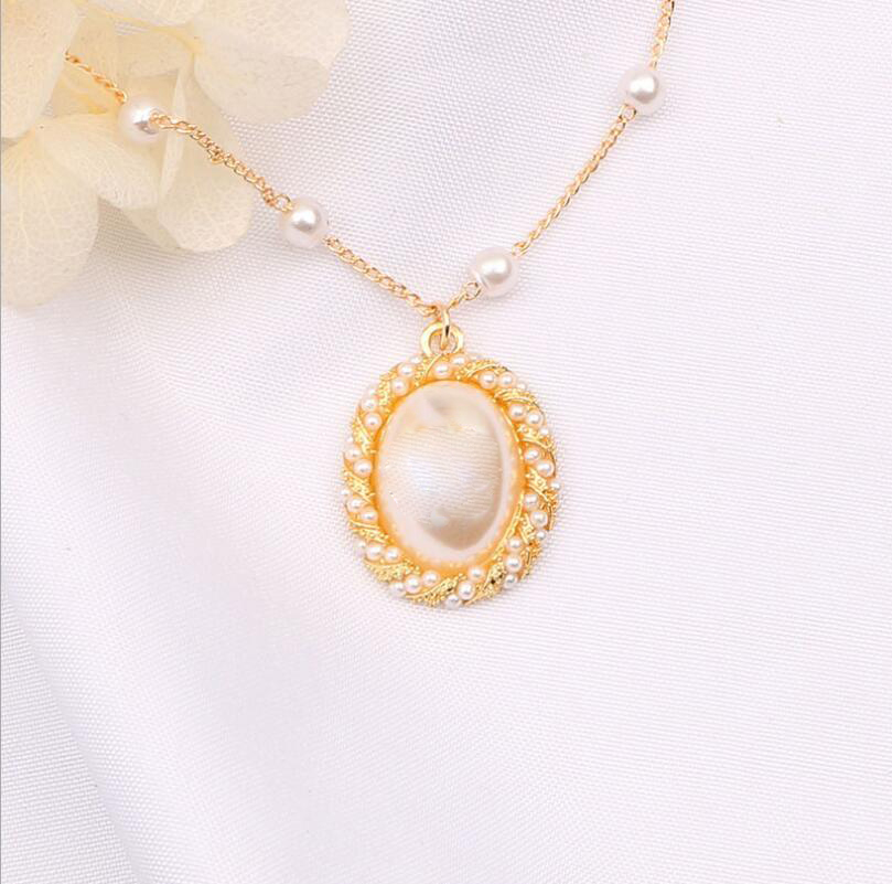 Designer Luxury Women Sweater Chain Alloy Long Necklaces Pendants New Jewelry Brand Letter Pearl Crystal Gold Fashion Pendants Necklace
Designer Luxury Women Sweater Chain Alloy Long Necklaces Pendants New Jewelry Brand Letter Pearl Crystal Gold Fashion Pendants Necklace