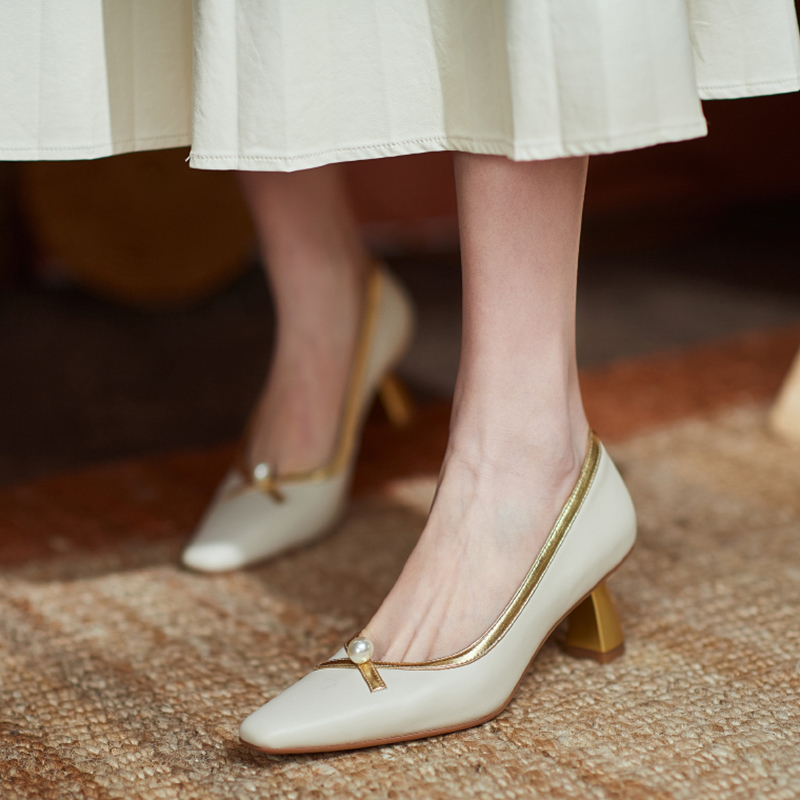 2020 Bride High-heeled Vintage Woman Heels Genuine Spring Leather Pointed Toe-to-toe Bombs to the Party Women's Basic Shoes Oqg6, Beige white.
2020 Bride High-heeled Vintage Woman Heels Genuine Spring Leather Pointed Toe-to-toe Bombs to the Party Women's Basic Shoes Oqg6, Beige white.