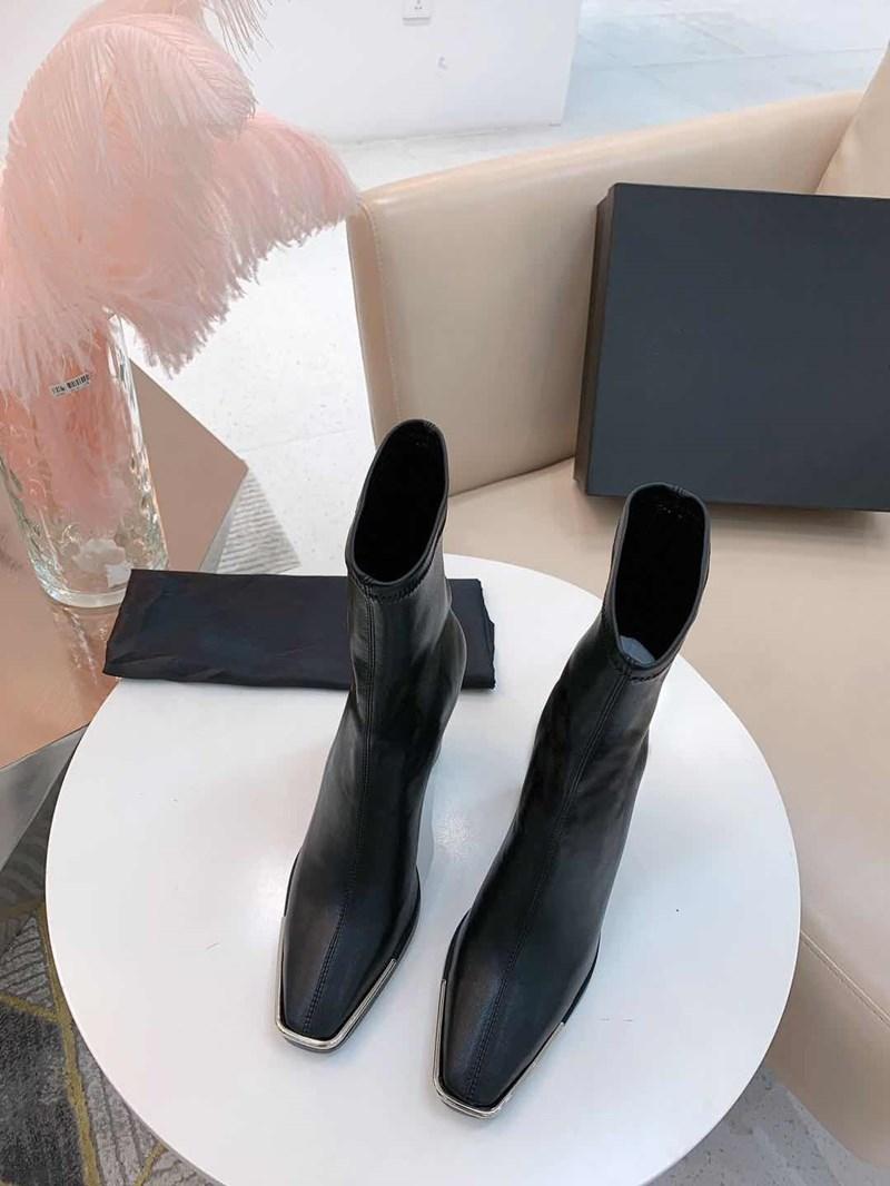 Black High Heel Woman Boots Genuine Leather Solid Color Square Toe Fashion Ladies Shoes Female Shoes 2020 New Zapatos De Mujer, As pic heel 10 cm
Black High Heel Woman Boots Genuine Leather Solid Color Square Toe Fashion Ladies Shoes Female Shoes 2020 New Zapatos De Mujer, As pic heel 10 cm