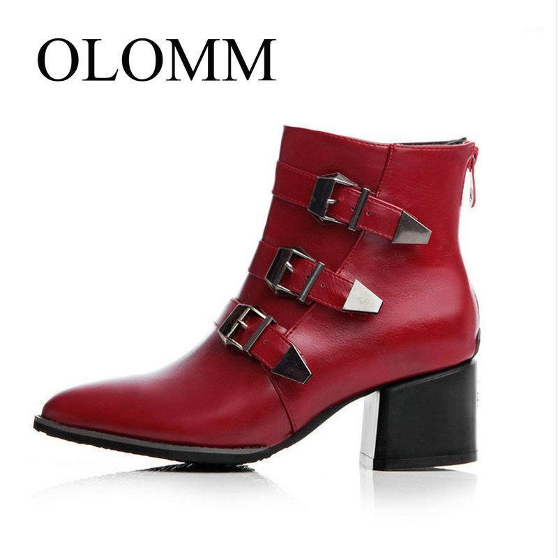 OLOMM 2020 autumn new boots female large size thick with belt buckle short boots zipper thickening bare AB-081, Red
OLOMM 2020 autumn new boots female large size thick with belt buckle short boots zipper thickening bare AB-081, Red