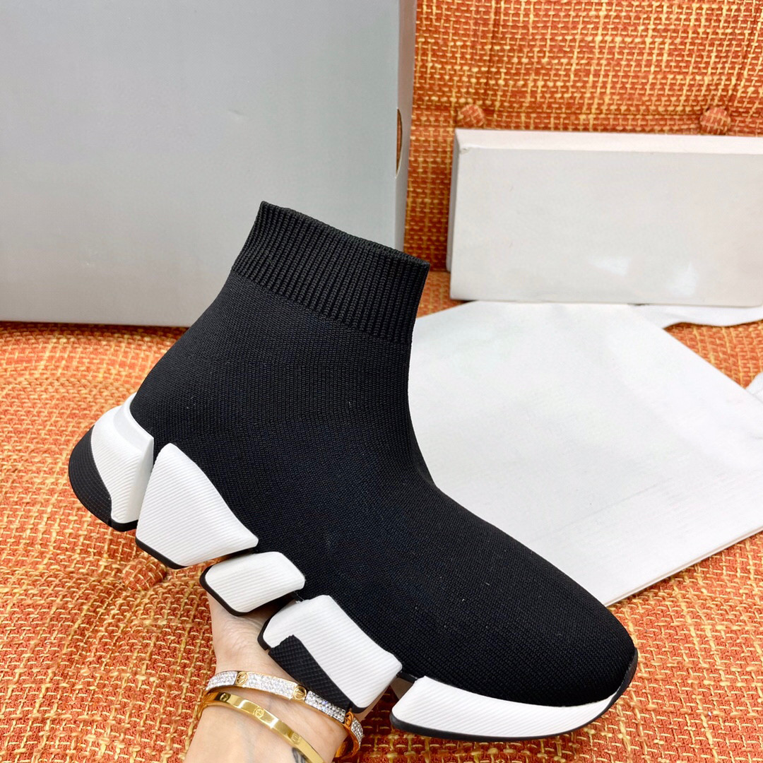 Mens sock Casual shoes Platform womens women Sneakers Runner trainer 1 2.0 Triple Black White Classic with Lace jogging walking outdoor fly boot
Mens sock Casual shoes Platform womens women Sneakers Runner trainer 1 2.0 Triple Black White Classic with Lace jogging walking outdoor fly boot