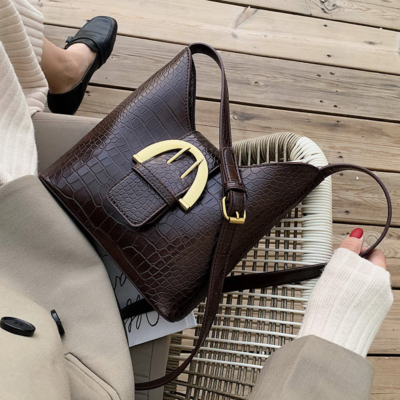 HBP Vintage PU Leather Bucket Bags For Women 2020 Small Solid Color Crossbody Bag Female Shoulder Simple Bag Handbags, Black
HBP Vintage PU Leather Bucket Bags For Women 2020 Small Solid Color Crossbody Bag Female Shoulder Simple Bag Handbags, Black