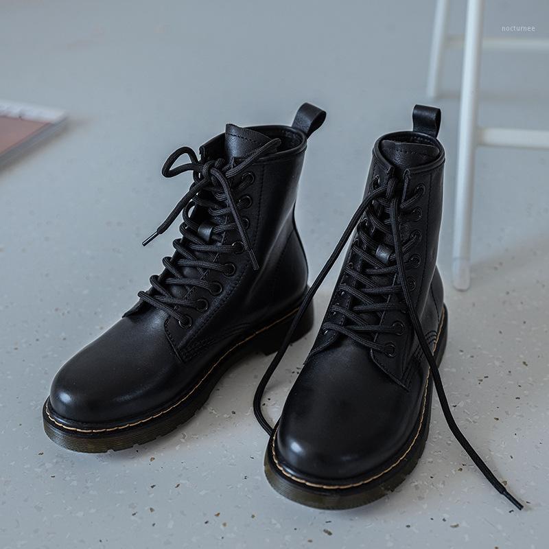 Leather black soft soled boots with simple fashion and versatile temperament1, See chart
Leather black soft soled boots with simple fashion and versatile temperament1, See chart