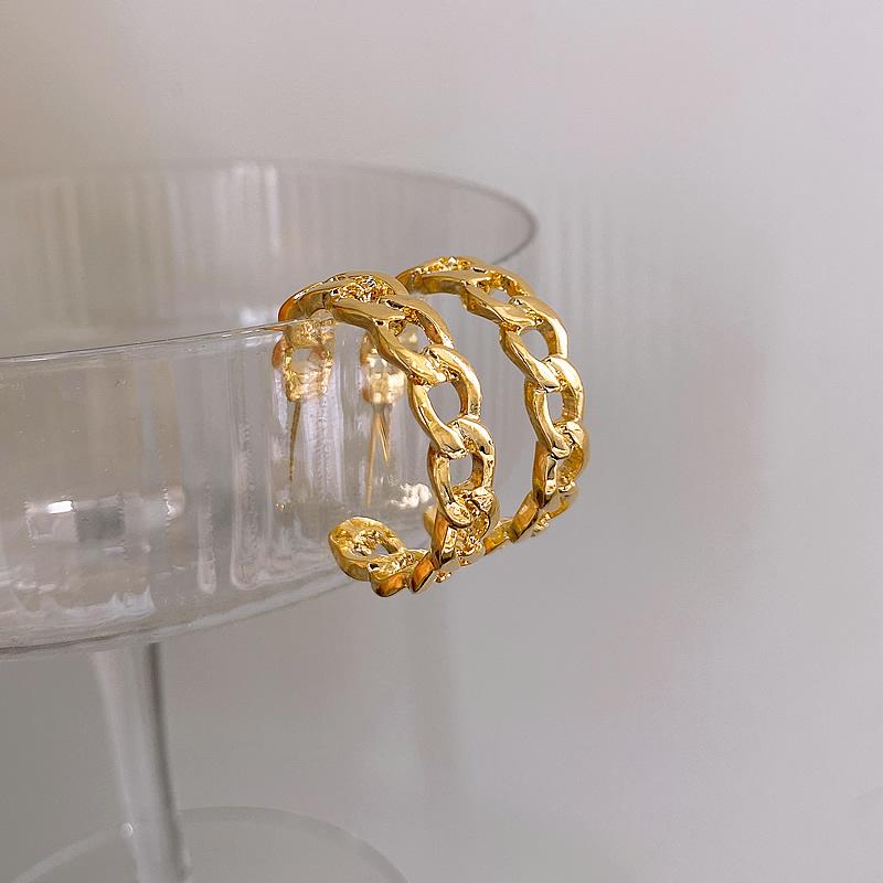 Stud Earrings 2021 Trend Chain Metal C Fashionable Girl's Pendant Woman Jewelry Luxury Party Exaggerated Earring
Stud Earrings 2021 Trend Chain Metal C Fashionable Girl's Pendant Woman Jewelry Luxury Party Exaggerated Earring