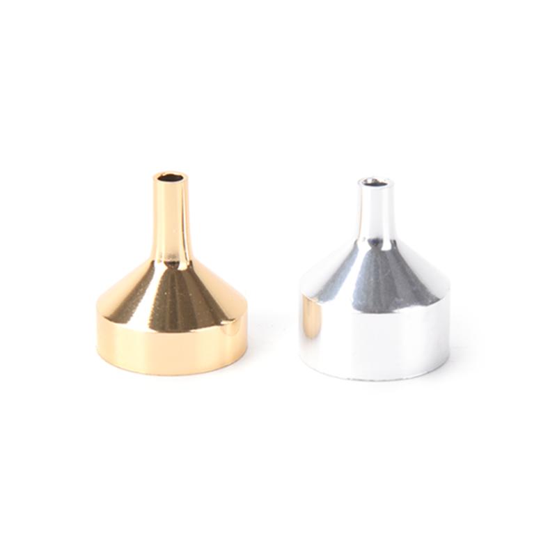 1PCS Sliver/Gold Metal Small Aluminum Funnel For Perfume Transfer Diffuser Bottle Mini Liquid
1PCS Sliver/Gold Metal Small Aluminum Funnel For Perfume Transfer Diffuser Bottle Mini Liquid