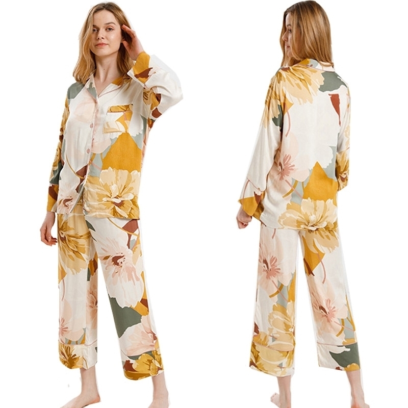 Hot summer pajamas for women long sleeves pants 2 pcs pajamas sets ice satin silk flower print casual femele home suit clothing 210203, Pajamas set
Hot summer pajamas for women long sleeves pants 2 pcs pajamas sets ice satin silk flower print casual femele home suit clothing 210203, Pajamas set