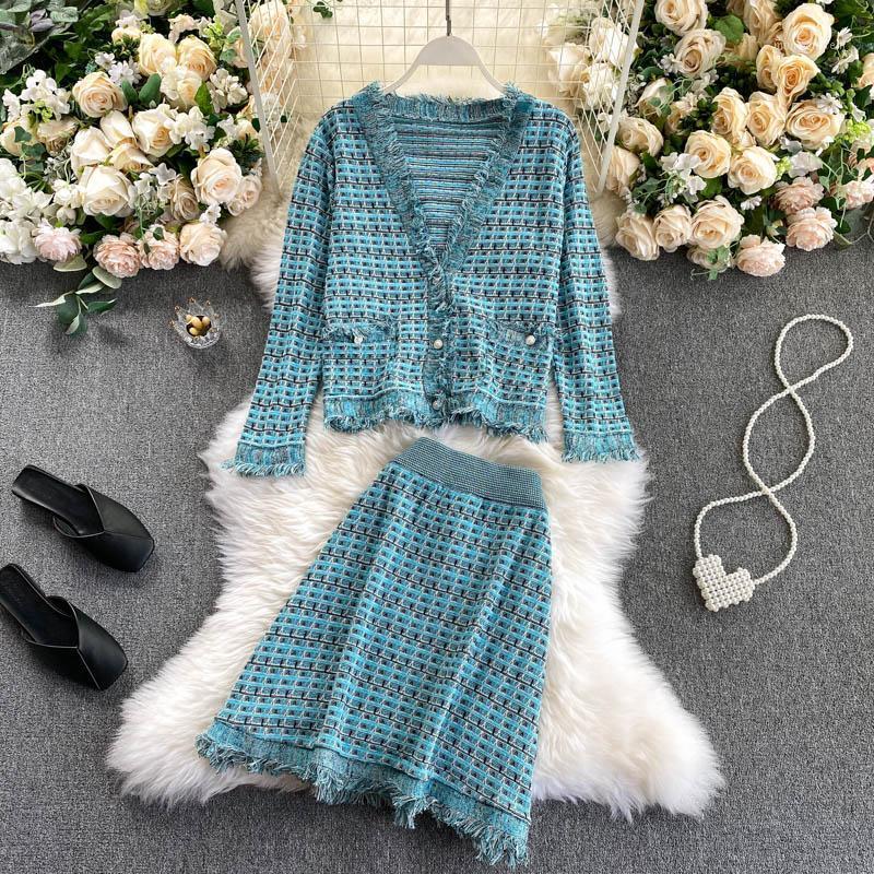 2020 New Autumn Winter Women Sweater Two Piece Set Elegant Plaid Knit Tassels Button up Cardigan Coat+Elastic Waist Skirt Suits1, Blue
2020 New Autumn Winter Women Sweater Two Piece Set Elegant Plaid Knit Tassels Button up Cardigan Coat+Elastic Waist Skirt Suits1, Blue