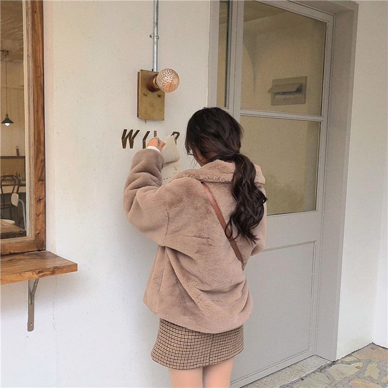 Women Winter Thick Faux Fur Coat Short Jacket Long Sleeve Thicken Warm Overcoat Loose Zipper Outwear