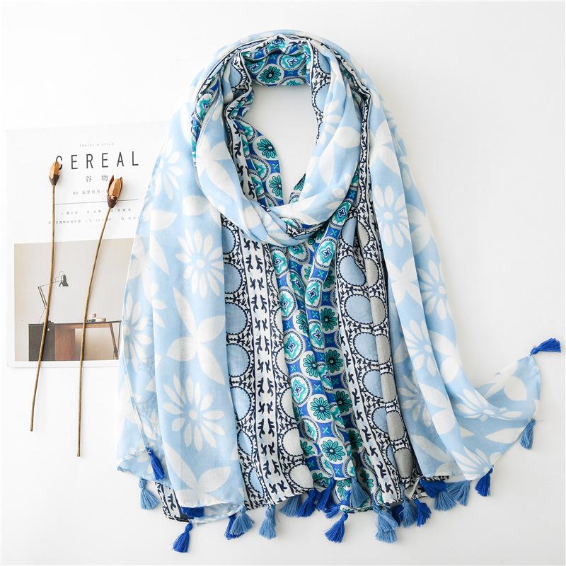 2020 Summer New Fashion Aztec Geometric Patchwork Viscose Shawl Scarf Women High Quality Neckerchief Foulards Muslim Hijab Sjaal
2020 Summer New Fashion Aztec Geometric Patchwork Viscose Shawl Scarf Women High Quality Neckerchief Foulards Muslim Hijab Sjaal
