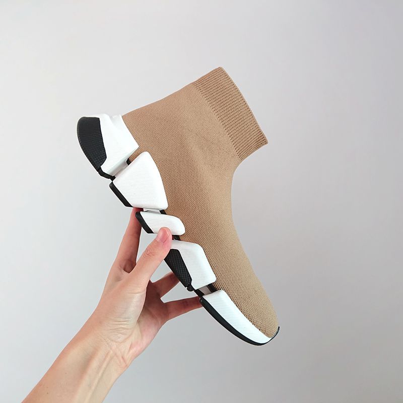 Free Shipping 2021 New Speed trainer women sock shoes high top triple Pink Gray Green Ankle Boots Women Top Quality Shoes Waterproof Taiwan, Black
Free Shipping 2021 New Speed trainer women sock shoes high top triple Pink Gray Green Ankle Boots Women Top Quality Shoes Waterproof Taiwan, Black
