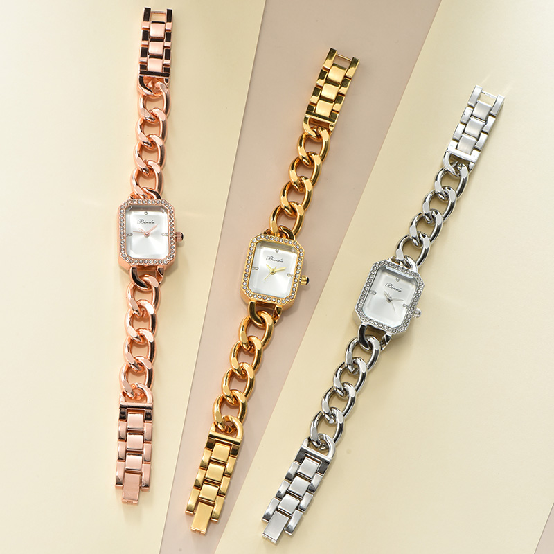 2021 fashion retro style womens Diamond Bracelet Watch luxury designer Steel Dress Free Delivery, Gold/black
2021 fashion retro style womens Diamond Bracelet Watch luxury designer Steel Dress Free Delivery, Gold/black