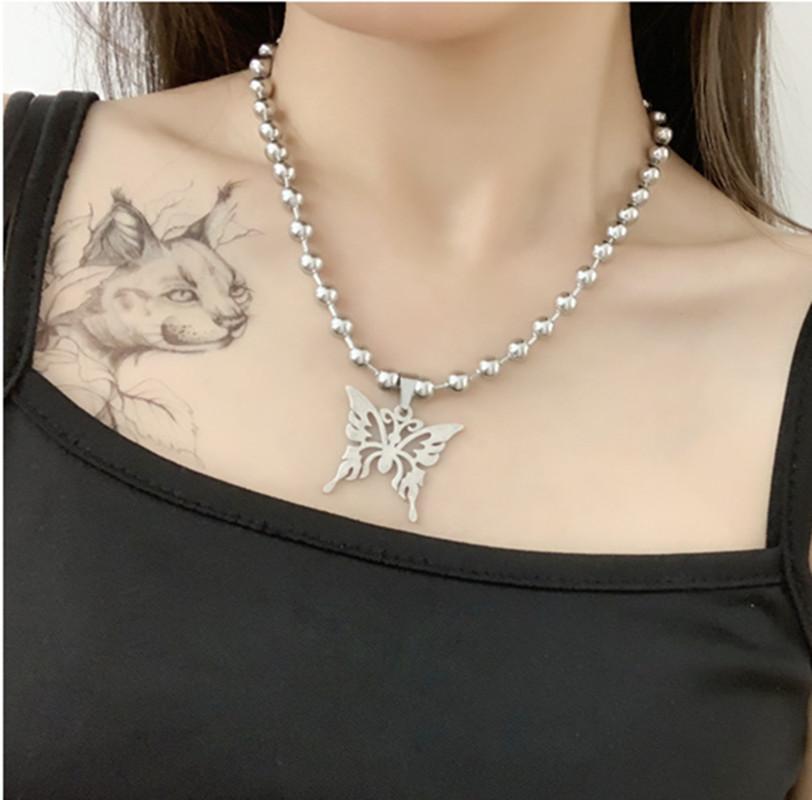 Pendant Necklaces European And American Trend Hip-hop Titanium Steel Hollow Butterfly Wild Nightclub Party Fashion Men Women Couple Necklace
Pendant Necklaces European And American Trend Hip-hop Titanium Steel Hollow Butterfly Wild Nightclub Party Fashion Men Women Couple Necklace