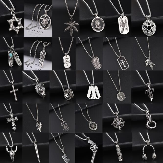 European and American Men's Retro Hip Hop Titanium Steel Necklace Street Simple Round Pendant Alloy Jewelry Stainless Steel Hipster Pendant
European and American Men's Retro Hip Hop Titanium Steel Necklace Street Simple Round Pendant Alloy Jewelry Stainless Steel Hipster Pendant