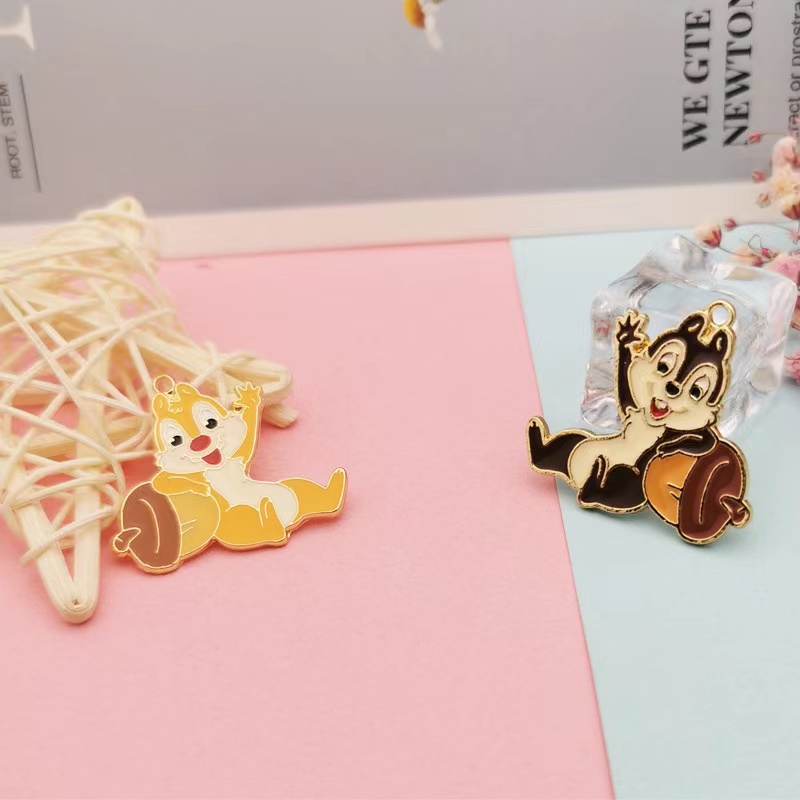 20pcs 30x31mm Enamel Squirrel Charm for Jewelry Making Fashion Earring Pendant Necklace Bracelet Charms Diy Craft Accessories
20pcs 30x31mm Enamel Squirrel Charm for Jewelry Making Fashion Earring Pendant Necklace Bracelet Charms Diy Craft Accessories