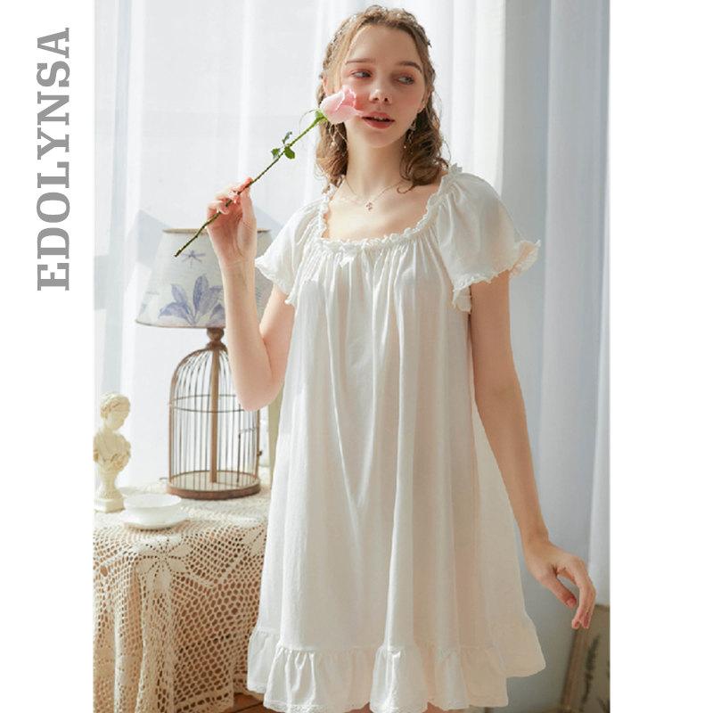 Women White Lace Sleepwear Bride Nightgowns Female Sweet Princess Sleeping Home Dress Lady Lace Sexy Nightdress Sleepwear T642
Women White Lace Sleepwear Bride Nightgowns Female Sweet Princess Sleeping Home Dress Lady Lace Sexy Nightdress Sleepwear T642