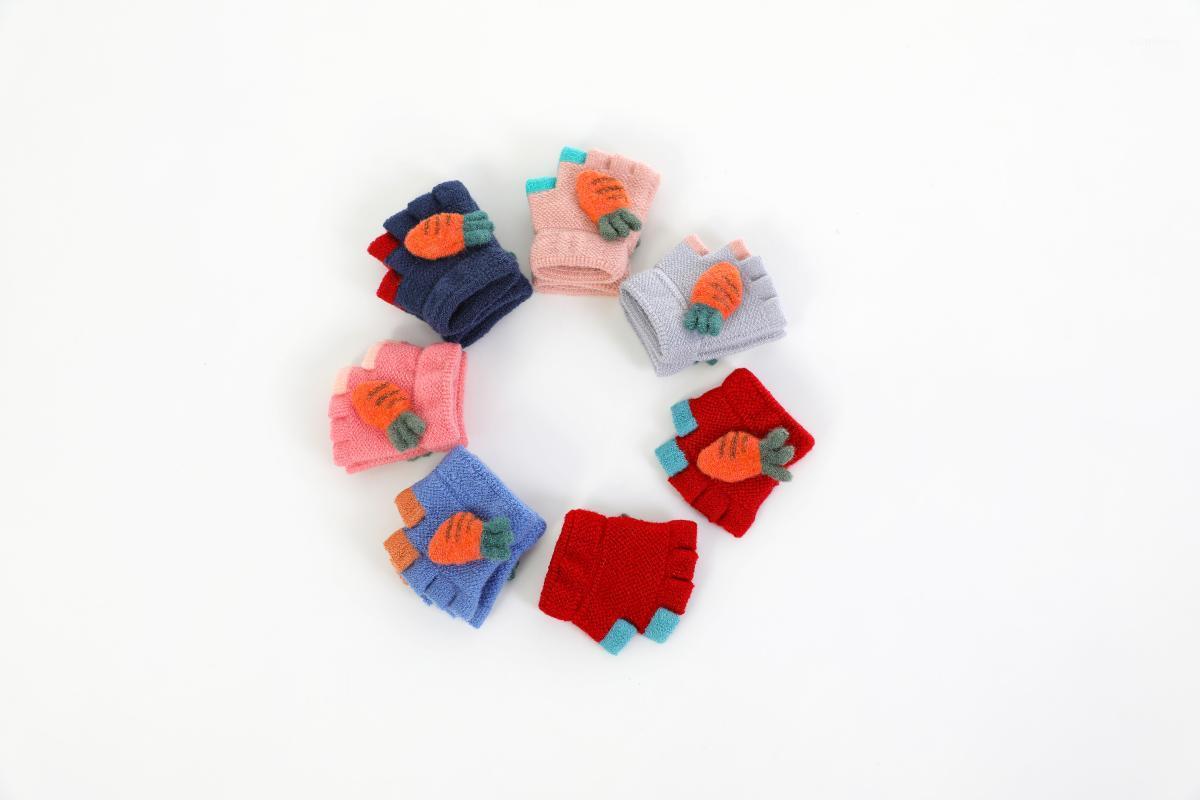 Mini Infant Baby Gloves Cute Three-dimensional Knitted Carrot Children's Gloves Men and women Baby Thicken1
Mini Infant Baby Gloves Cute Three-dimensional Knitted Carrot Children's Gloves Men and women Baby Thicken1