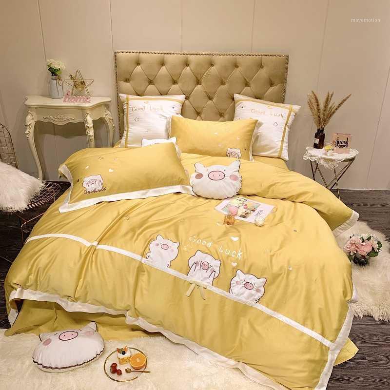 Yellow Cartoon Pig Embroidery Egyptian Cotton Girl Bedding Set Queen King Size Duvet Cover Bed Linen Fitted Sheet Pillowcases1
Yellow Cartoon Pig Embroidery Egyptian Cotton Girl Bedding Set Queen King Size Duvet Cover Bed Linen Fitted Sheet Pillowcases1