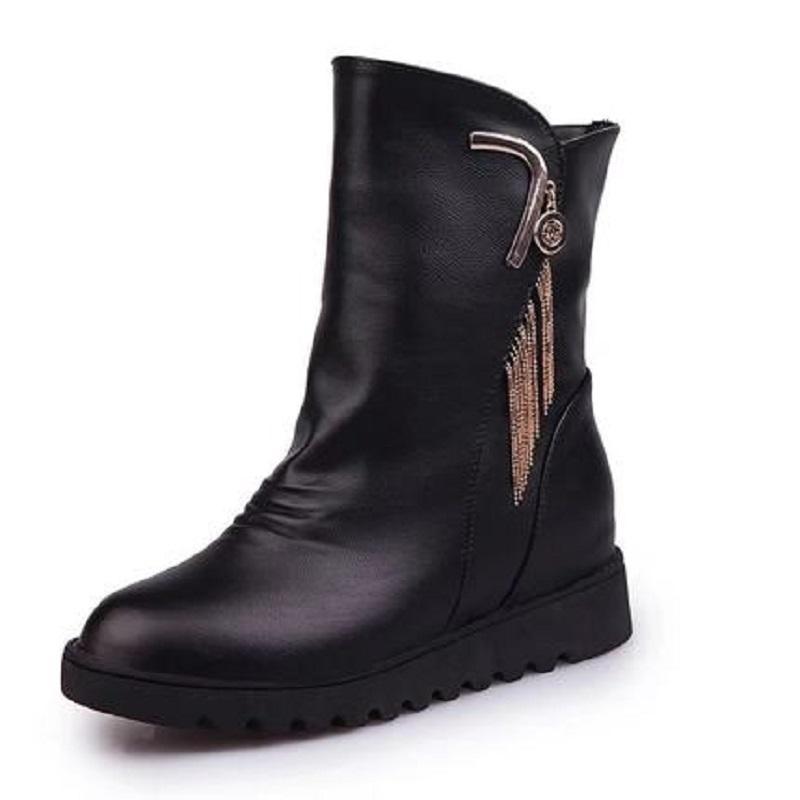 2021 winter new ladies casual booties wild metal decoration in the round head inside the thickening thick non-slip female boots, Plus velvet
2021 winter new ladies casual booties wild metal decoration in the round head inside the thickening thick non-slip female boots, Plus velvet