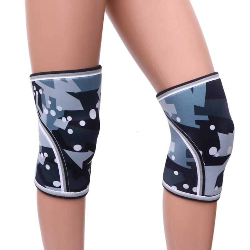 2pcs Neoprene Sports Knee Pads Universal Weightlifting Knee Sleeves Protectors Sports Pad for Men Women(Camouflage/M, Black
2pcs Neoprene Sports Knee Pads Universal Weightlifting Knee Sleeves Protectors Sports Pad for Men Women(Camouflage/M, Black