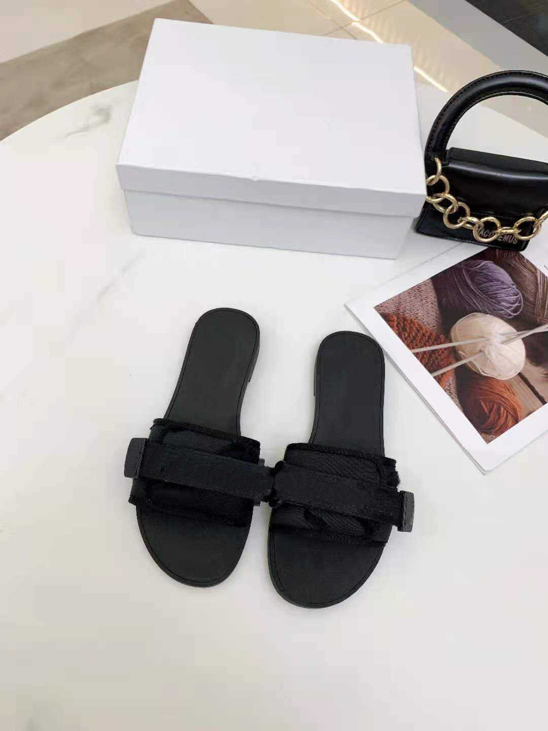 Revolution Mule Slide Slippers Women Black khaki Denim sandals Blue Camouflage Motif Technical Fabric Designer Sandal with adjusted big, 2 with logo
Revolution Mule Slide Slippers Women Black khaki Denim sandals Blue Camouflage Motif Technical Fabric Designer Sandal with adjusted big, 2 with logo