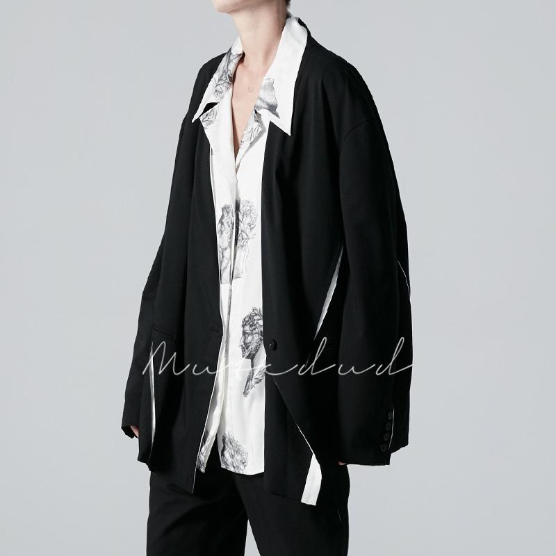 6XL 2021Men's clothing fashion Star GD hair stylist personality design Collarless Daopao Suit plus size Singer costumes, Suit and pants
6XL 2021Men's clothing fashion Star GD hair stylist personality design Collarless Daopao Suit plus size Singer costumes, Suit and pants