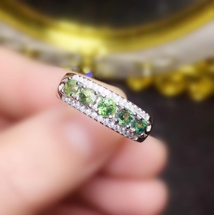 Cluster Rings Per Jewelry Natural Real Sapphire Ring 0.15ct*5pcs Gemstone 925 Sterling Silver Fine T2041518, Golden;silver
Cluster Rings Per Jewelry Natural Real Sapphire Ring 0.15ct*5pcs Gemstone 925 Sterling Silver Fine T2041518, Golden;silver