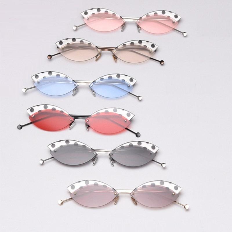 Trendy Brand Sunglasses Luxury Women Round Shades for Women Thin face Sun Glasses Ladies Sexy Leopard Frame Eyewear Oculos UV400
Trendy Brand Sunglasses Luxury Women Round Shades for Women Thin face Sun Glasses Ladies Sexy Leopard Frame Eyewear Oculos UV400