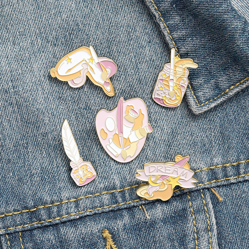 Draw Plate Pink Cute Enamel Brooches Pin for Women Girl Fashion Jewelry Accessories Metal Vintage Brooches Pins Badge Wholesale Gift
Draw Plate Pink Cute Enamel Brooches Pin for Women Girl Fashion Jewelry Accessories Metal Vintage Brooches Pins Badge Wholesale Gift