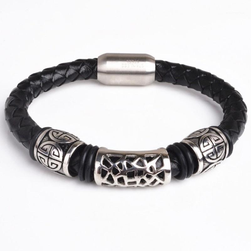 Personality Simple Fashion Men's Cross Braided Leather Men's Bracelet Classic Sports Accessories1
Personality Simple Fashion Men's Cross Braided Leather Men's Bracelet Classic Sports Accessories1