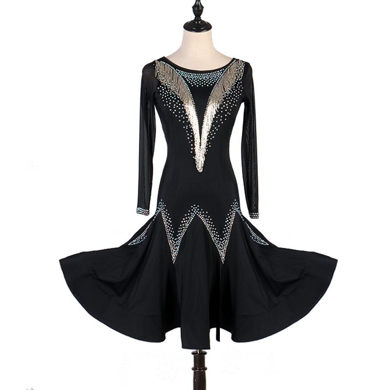 Professional Rhinestone Tassel Latin Dance Dress Woman Sexy Long Sleeve Girls Ballroom Dance Stage Performance Wear DL4552, Black
Professional Rhinestone Tassel Latin Dance Dress Woman Sexy Long Sleeve Girls Ballroom Dance Stage Performance Wear DL4552, Black