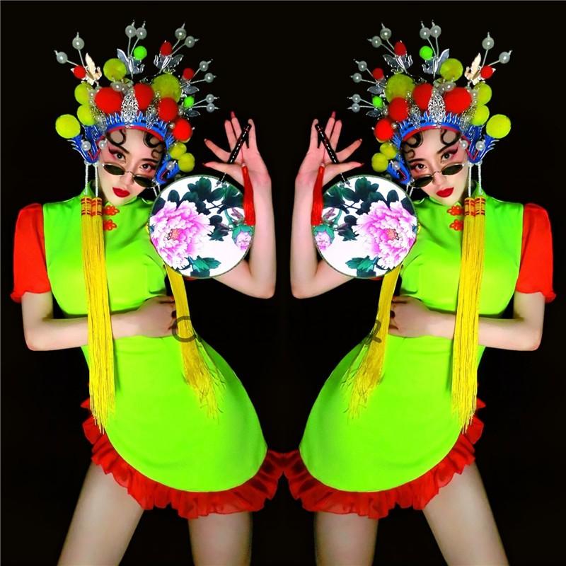 Chinese Style Sexy Fluorescent Cheongsam Nightclub Bar Performance Clothing DS Female Singer Party Theater Performance DWY4443, As picture
Chinese Style Sexy Fluorescent Cheongsam Nightclub Bar Performance Clothing DS Female Singer Party Theater Performance DWY4443, As picture