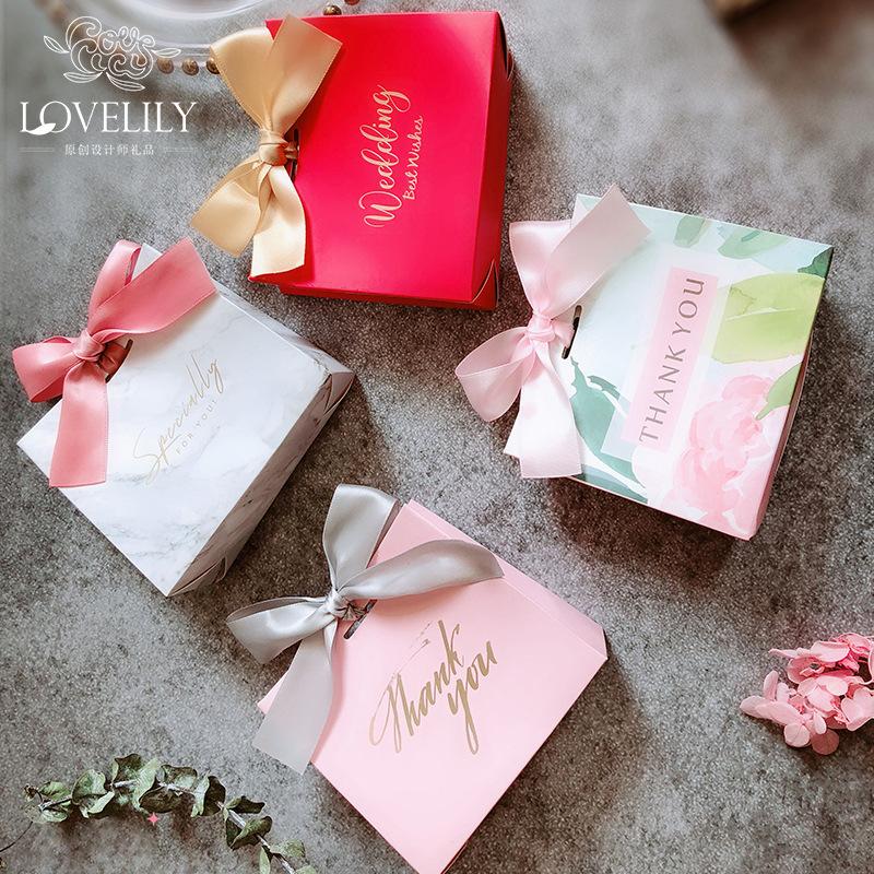 10pcs Grey Marble Lines Candy Bag Box for Party Table Decoration Thank you Candy Gift Boxes Wedding Favours Gift Boxes
10pcs Grey Marble Lines Candy Bag Box for Party Table Decoration Thank you Candy Gift Boxes Wedding Favours Gift Boxes