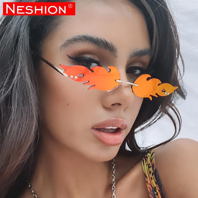 Vinatge Fire Flame Sunglasses Woman Fashion Luxury Wave Gold Metal Frame Cat Eye Sun Glasses Funny Women Shade Eyewear UV4001
Vinatge Fire Flame Sunglasses Woman Fashion Luxury Wave Gold Metal Frame Cat Eye Sun Glasses Funny Women Shade Eyewear UV4001
