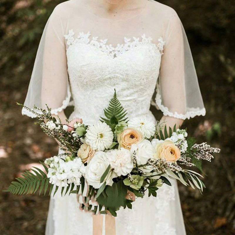 2021 Elegant A Line Country Wedding Dresses Sheer Neck Appliques Lace Long Garden Outdoor Bridal Gowns Short Sleeves Spring Summer Vestidos