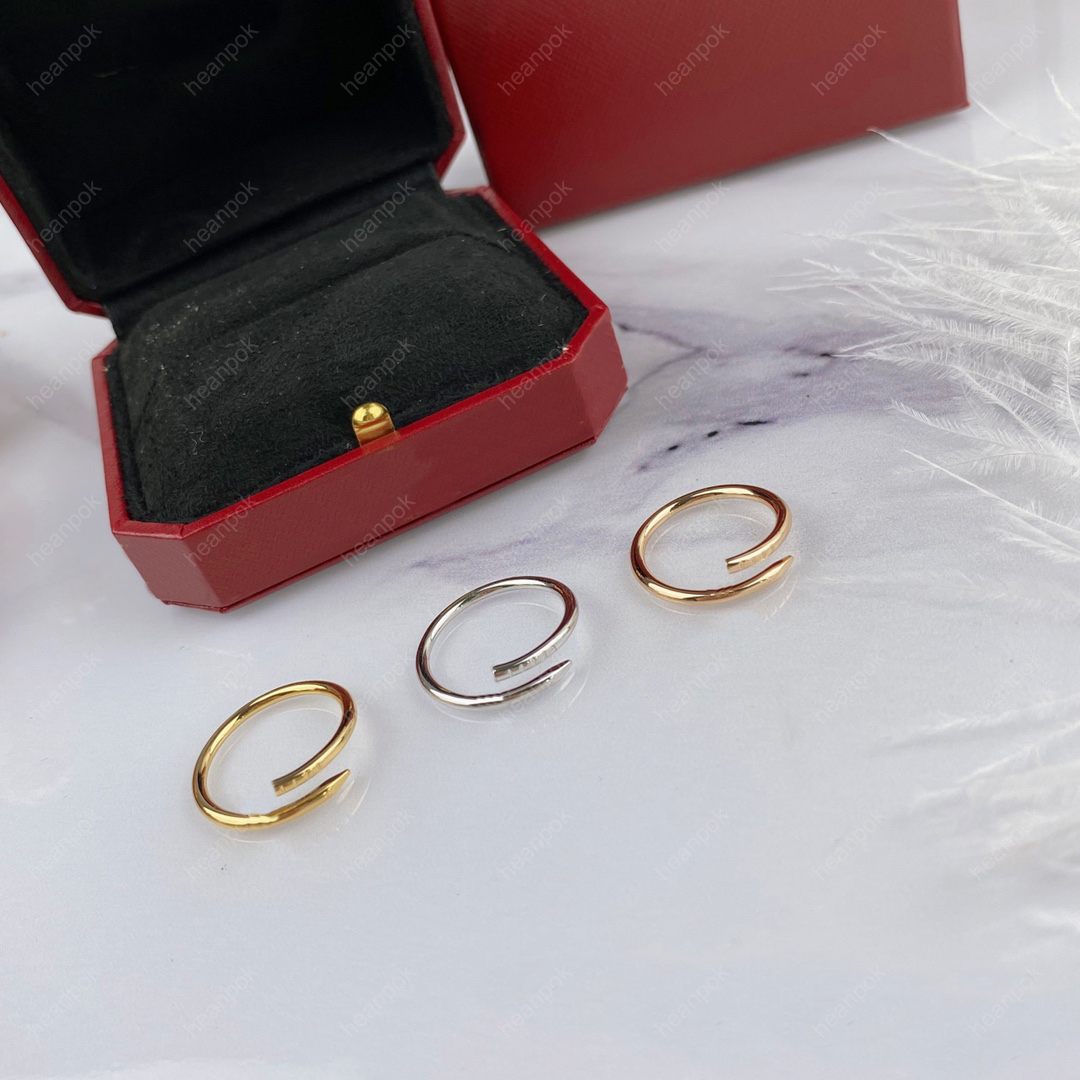 Designers Ring Love Rings Womens Jewelry Luxurys Fashion Nail Ring Engagements For Women Couple Classic Gold Silver Rose 22012503R
Designers Ring Love Rings Womens Jewelry Luxurys Fashion Nail Ring Engagements For Women Couple Classic Gold Silver Rose 22012503R