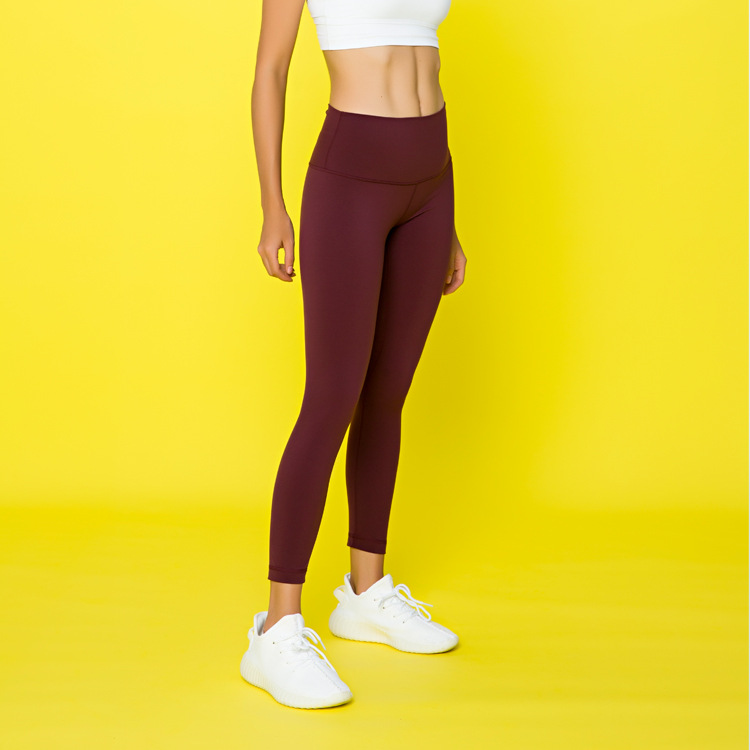 Yoga clothes women sanded yoga pants nine-point exercise fitness hips and high waist Sports and Entertainment
Yoga clothes women sanded yoga pants nine-point exercise fitness hips and high waist Sports and Entertainment