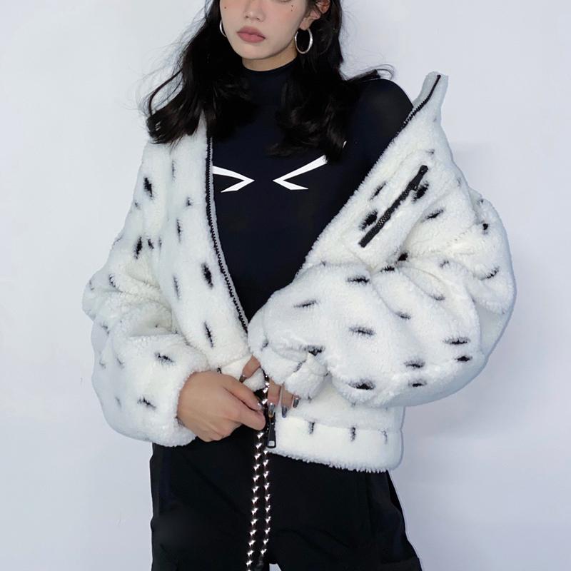Quality End 11.17 High Exquisite Fashion Stand Collar Long Sleeve Keep Warm Faux Fur Coat Women Zipper Short Jacket Outerwear, As picture
Quality End 11.17 High Exquisite Fashion Stand Collar Long Sleeve Keep Warm Faux Fur Coat Women Zipper Short Jacket Outerwear, As picture