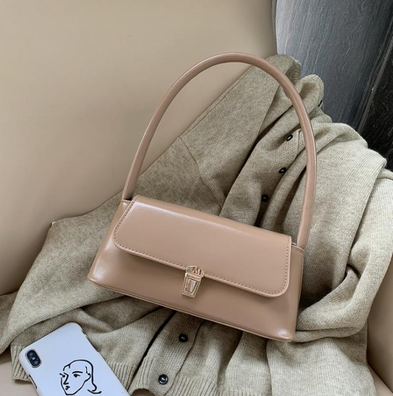 Women Underarm Bag Chain Shoulder Messenger Bag Causal Handbags Women Bags Designer With Mini Pocket Oxford Cloth Dropship, Khaki
Women Underarm Bag Chain Shoulder Messenger Bag Causal Handbags Women Bags Designer With Mini Pocket Oxford Cloth Dropship, Khaki