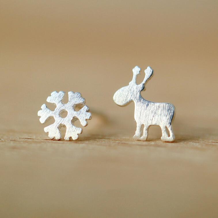 Flyleaf 925 Sterling Silver Earrings For Women Christmas Style Snowflake Deer Stud Earrings Girl Fashion Jewelry Gift
Flyleaf 925 Sterling Silver Earrings For Women Christmas Style Snowflake Deer Stud Earrings Girl Fashion Jewelry Gift