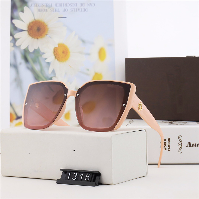 2018 High Quality Brand 3017 Sunglasses mens Fashion Evidence Sunglasses Designer Eyewear For mens Womens Sunglasses new glasses, White;black
2018 High Quality Brand 3017 Sunglasses mens Fashion Evidence Sunglasses Designer Eyewear For mens Womens Sunglasses new glasses, White;black
