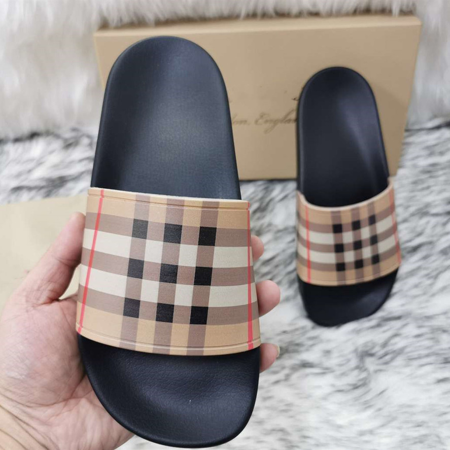 Mens Womens Summer Slides London Sandals Beach Slide Slippers Ladies Sandali Firmati Da Donna Shoes Plaid Print Leather Flowers Bee 36-46, Color03
Mens Womens Summer Slides London Sandals Beach Slide Slippers Ladies Sandali Firmati Da Donna Shoes Plaid Print Leather Flowers Bee 36-46, Color03