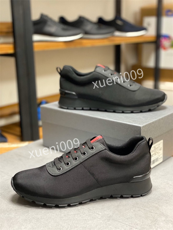 Skateboard Shoes White Black Casual Fashion Sneakers Athletic Sports shoes xg200403, 01
Skateboard Shoes White Black Casual Fashion Sneakers Athletic Sports shoes xg200403, 01