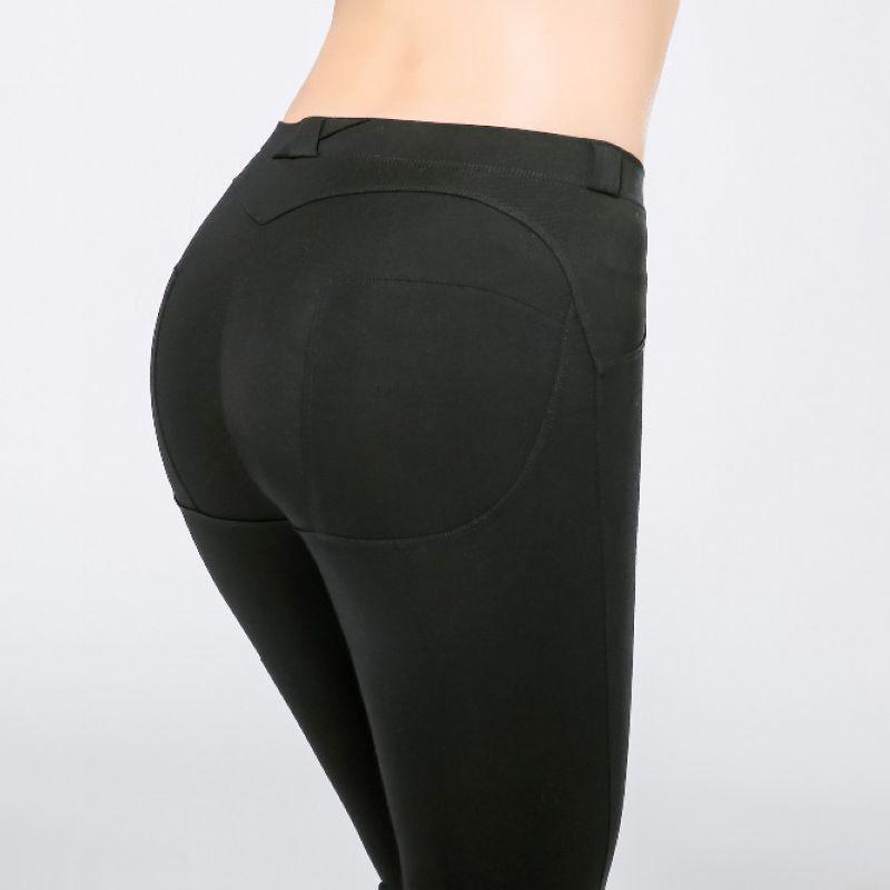 SALSPOR Gym Sports Leggings Women Fitness Push Up Yoga Sportswear Workout Running Hip Lifting Training Legging1, Black
SALSPOR Gym Sports Leggings Women Fitness Push Up Yoga Sportswear Workout Running Hip Lifting Training Legging1, Black