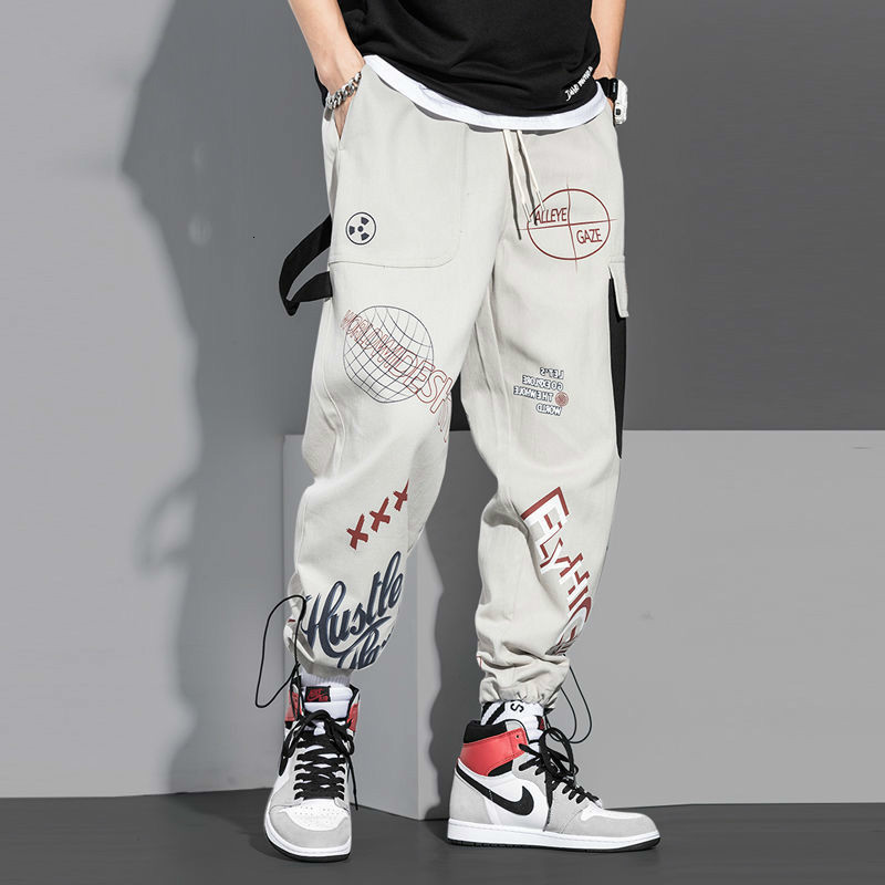 2021 High quality Autumn Winter Graffiti Impression Coveralls Tide Velvet in a Straight Line Cordon Pants AV1G, Gray.
2021 High quality Autumn Winter Graffiti Impression Coveralls Tide Velvet in a Straight Line Cordon Pants AV1G, Gray.