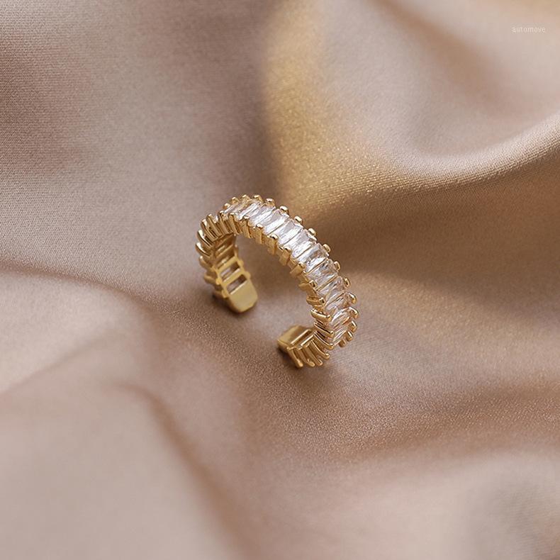 2020 New Korean Simple Trendy Rhinestone Round Rings For Women Temperament Geometric Gold Color Metal Party Gifts1
2020 New Korean Simple Trendy Rhinestone Round Rings For Women Temperament Geometric Gold Color Metal Party Gifts1