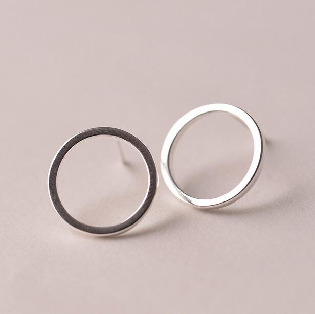 925 Sterling Silver Earrings Simple Circles Stud Earrings For Women Hypoallergenic Sterling Silver Jewelry Pendientes Mujer
925 Sterling Silver Earrings Simple Circles Stud Earrings For Women Hypoallergenic Sterling Silver Jewelry Pendientes Mujer